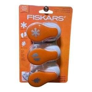 NEW! Fiskars Lever Set of 3 Punch Set Snowflake, BabyFeet, Leaf